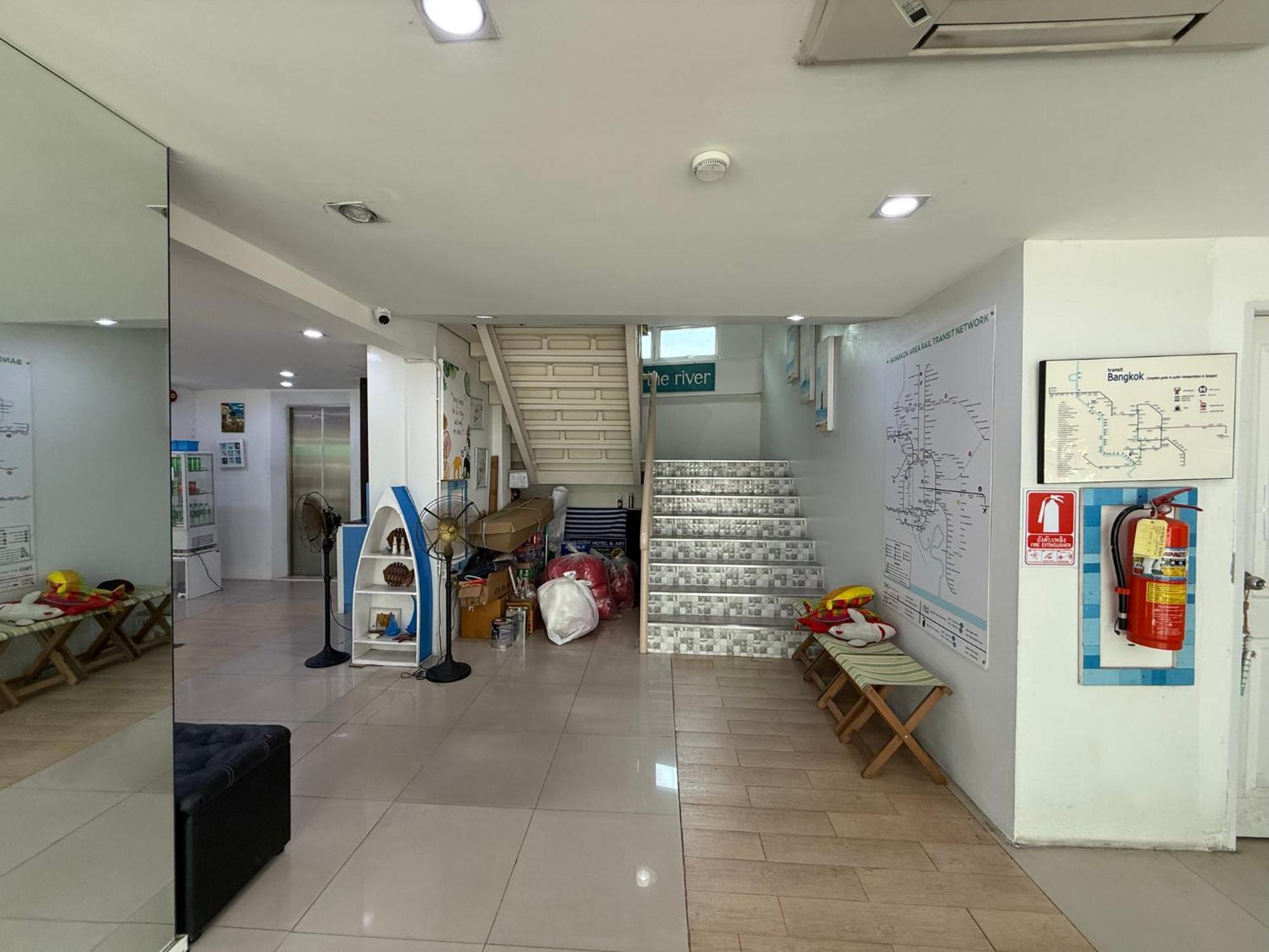 Bed By Boat @Nonthaburi Pier Aparthotel Exterior photo