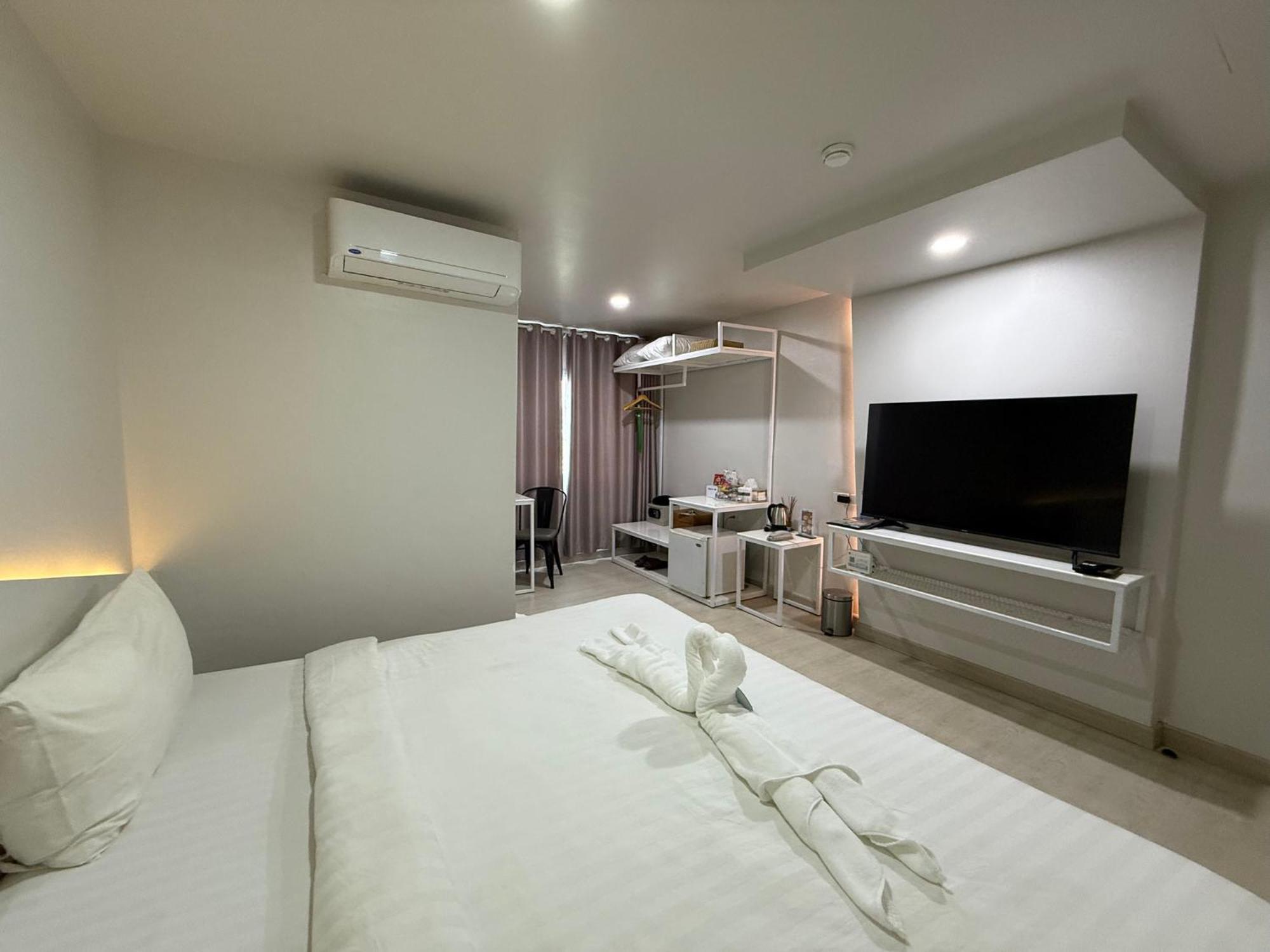 Bed By Boat @Nonthaburi Pier Aparthotel Exterior photo
